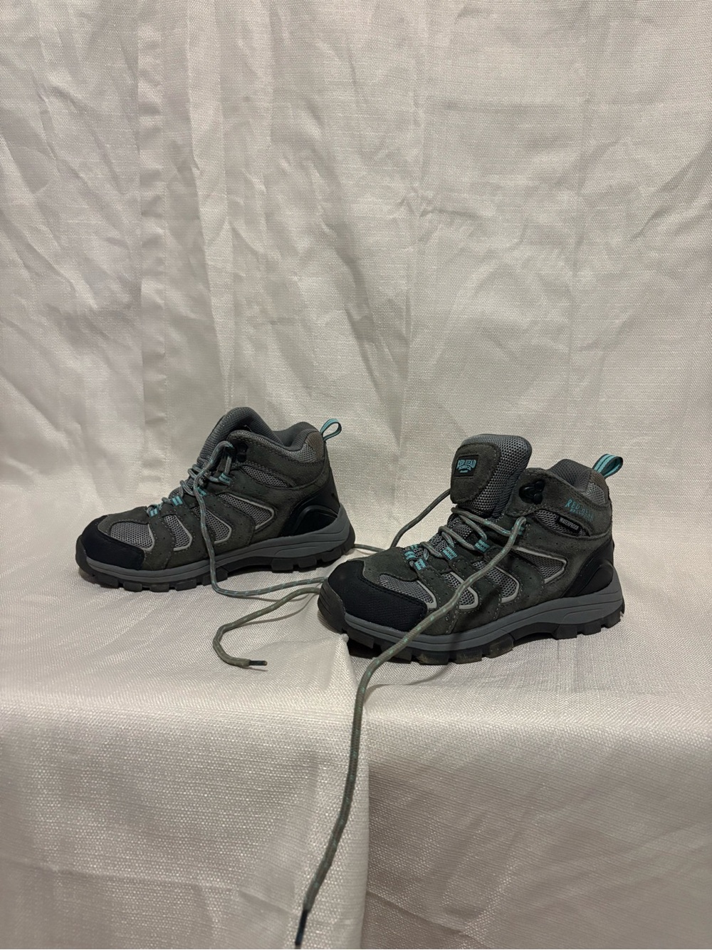 RedHead Grey and Teal Women's Ankle Hiking Booties